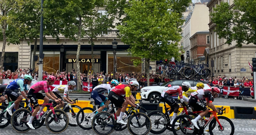 Tour de France: Závěrečná etapa v Paříži