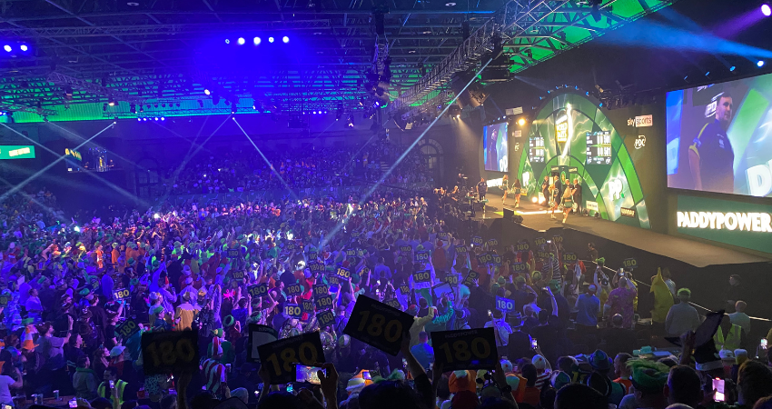 Šipky: Premier League v Liverpoolu