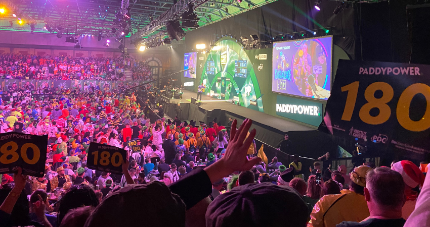 Šipky: Premier League v Londýne