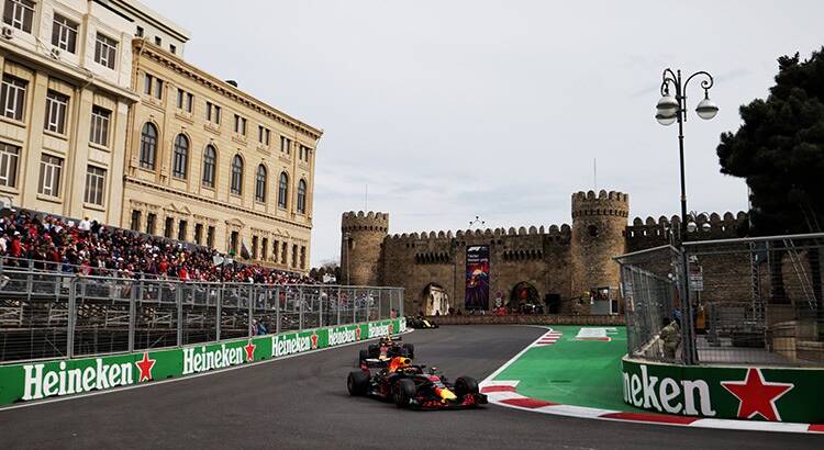 F1: Velká cena Ázerbajdžanu