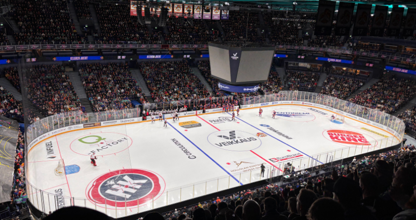 NHL v Helsinkách: Seattle Kraken – Carolina Hurricanes